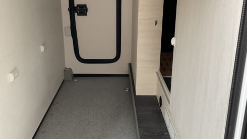 4p Challenger semi-integrated uit 2024