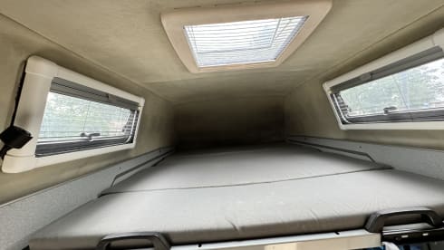 Nugget – 4p Westfalia bus from 2008