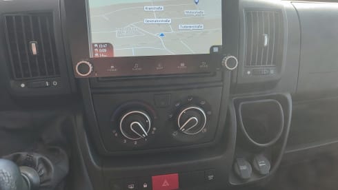 Forster – NEW Winter Camper SAT TV Solar