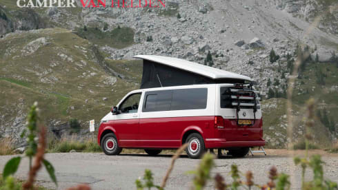 Goofy – 2p Volkswagen bus from 2020