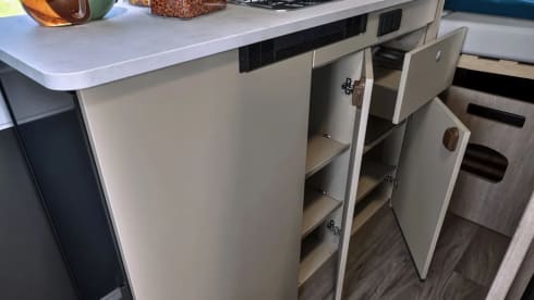 Enrico – Längsschläfer für 2 Erwachsene und bis zu 2 Kinder