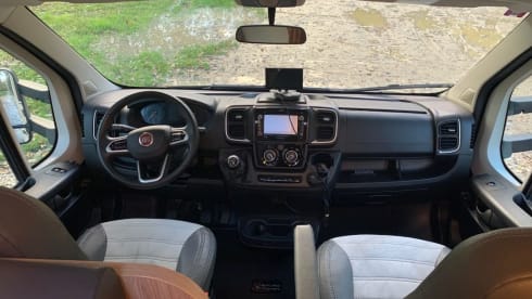 5p Fiat alcove from 2022