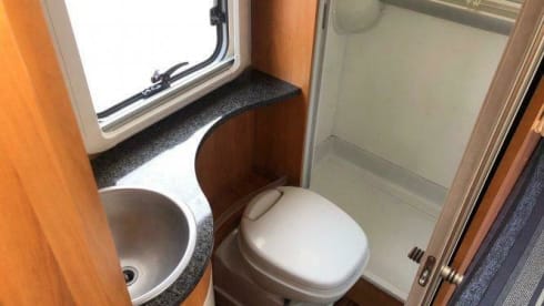 Tramp – Comfortable travel adventure for 2 people