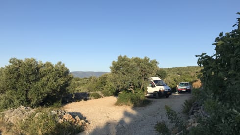 Off grid and off the gas Fiat Ducato L2H2