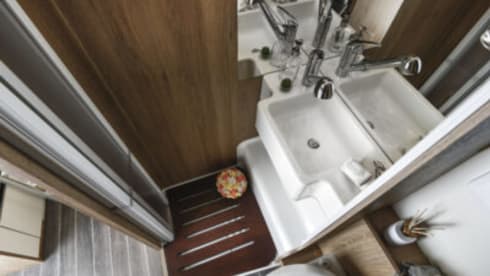 Destiny – 6 berth Fiat Autoroller Luxury model