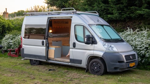 Adventurous camper van with on-board cinema and "Stealth Mode"