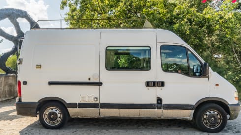 2p Renault bus uit 2001