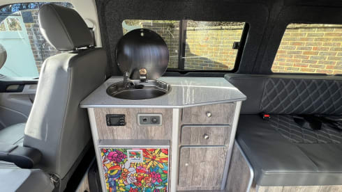 Bob (Best Of Both) – High Spec & Great Looking VW Campervan - Unique Layout 