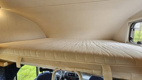 Skulp – Alkoof gezinscamper Skulp 128PK zonnepanelen