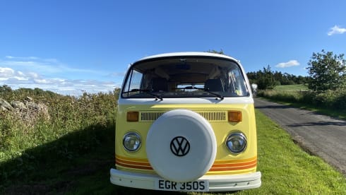 Oswald – Classic Campervan Hire Northumberland