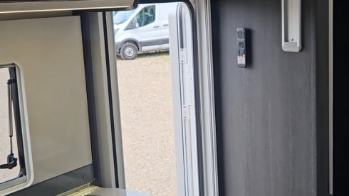 Zefiro 675 2025 – Luxury and Spacious 6 berth Motorhome 