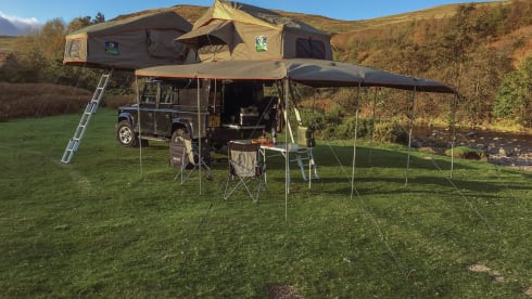 STEVENSON – Land Rover Defender 110 with Rooftop Tent & Awning | Carries 5, Sleeps 3