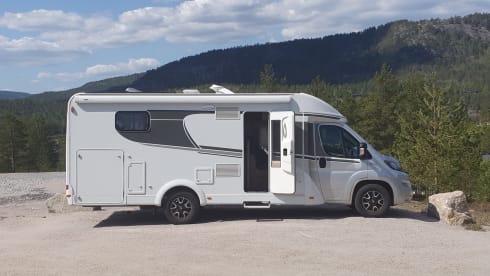 Snoopy – Carado fiat ducato 2021 4 persons automatic