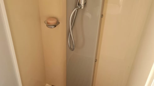 Flash – Chausson Flash 10 with electronic drop down bed