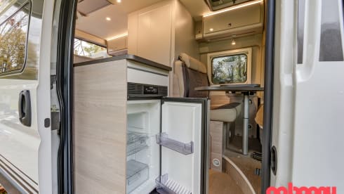 Bussie – Neuer kompakter Buscamper 5m40