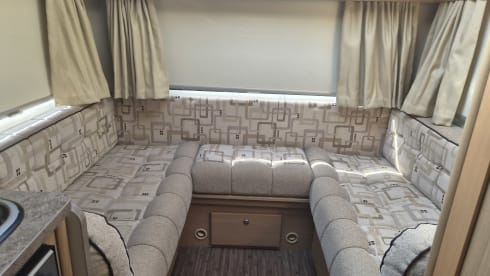 Bella Boo – 4 berth Fiat alcove from 2011