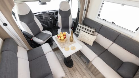 Canna – 2 berth Roller Team 2025