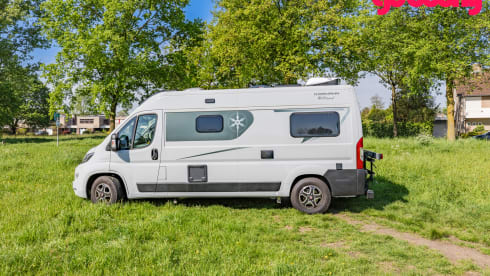 Coopernicus, 2021 – Comfortable 2p Karmann 600, parking air conditioning, length beds, automatic, biker