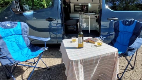 Blue Bell – 4 berth campervan for exciting escapes