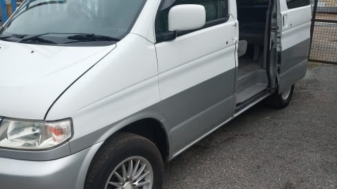 Nickhixon – Bargain bongo 4x4 hire 