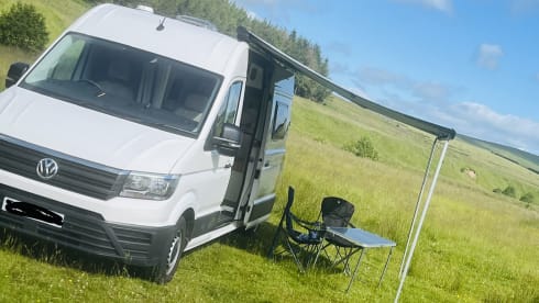 Shroomie – 2 berth Volkswagen crafter campervan