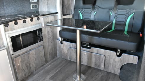 Innes – 4 berth Volkswagen campervan 2022 Wi-Fi 240v Battery for off grid travel