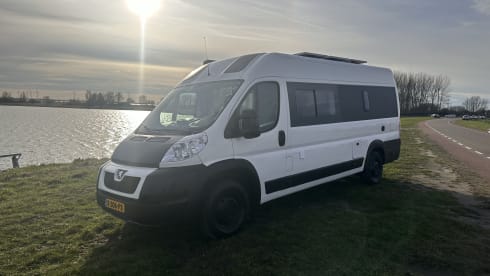 5 sterren camper :) – 4p Camper for real adventure enthusiasts