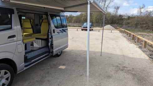 Sugihara – 4 Berth 2010 Toyota Hi-Ace Campervan