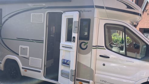 Le Van – Automatique4 couchettes Chausson-2024