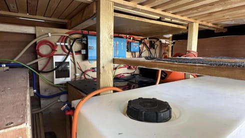 Ford transit camperbus  – 2p Ford bus uit 2007