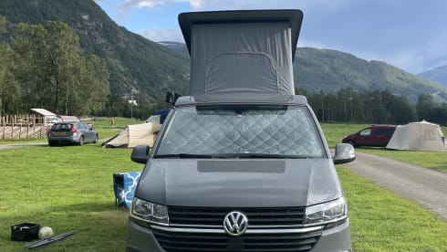 Aster – 4p Volkswagen campervan from 2024