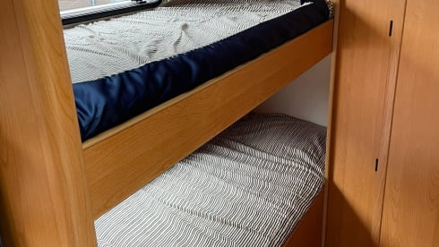 De Grote Vriendelijke Reus – Cozy 4-person family camper