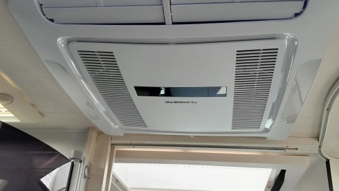 4p Challenger semi-integrated uit 2019