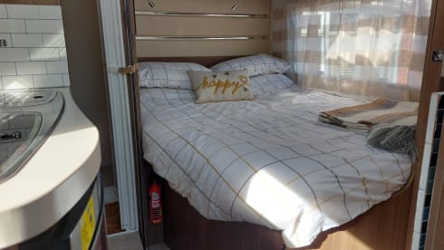 RON – RON 3/4 berth Chausson 