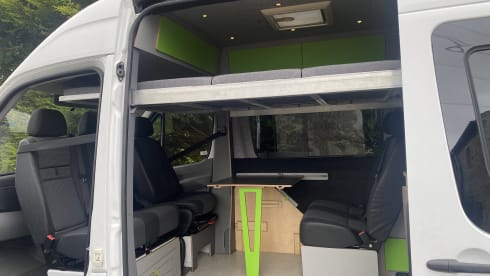 LWB – 4-5 berth Mercedes-Benz Sprinter 2013