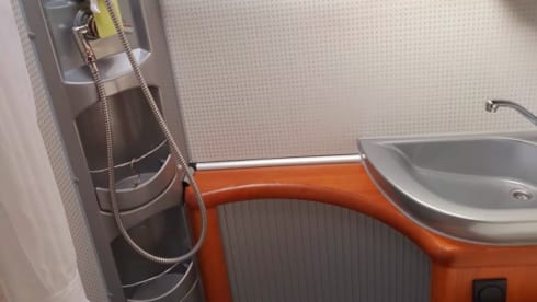 Juline – Ford Hobby Edition 