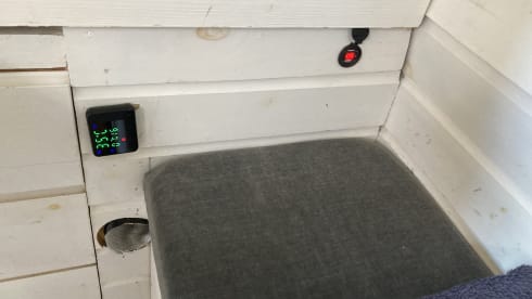 Offgrirt camperbus  – 3p Volkswagen bus uit 2011