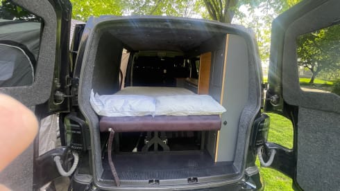 Betty – Off-road VW T6 with tinted windows