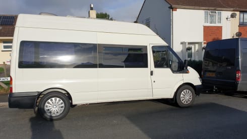 SKY – Unico camper rustico fuori rete/EHU in Cornovaglia