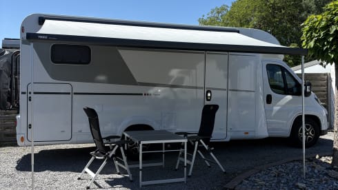 4p LMC Tracer 730EL, teilintegriert ab 2026