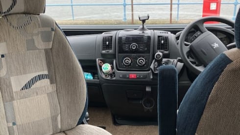 2 Berth,Low Mileage, Peugeot Boxer, Motorhome