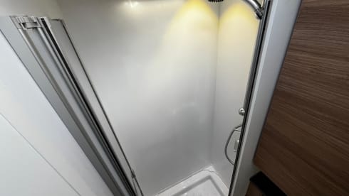 P726P  – 5p Pilote semi-integrato dal 2021