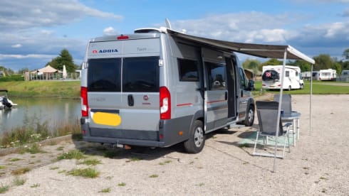 Belle – Nice practical camper for max. 4 persons