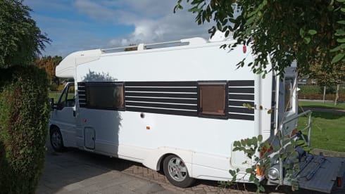 4p Fiat semi-integrated uit 1995