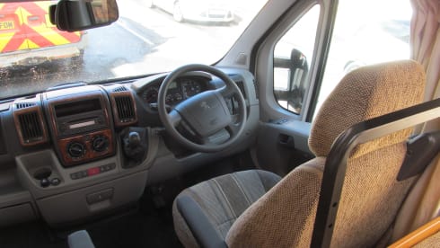 Henry – 4 berth Elddis 100 Sunseeker - 6 Belts