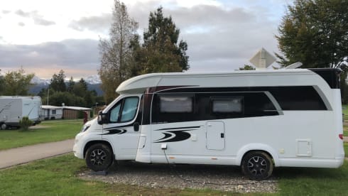 R-Mobil – Enjoy your holiday with automatic and good equipment