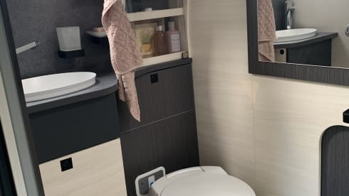 « THE THINGS THAT DREAMS ARE MADE OF «  – 2022 Ford semi-integrated (first entry into service 11/05/2022)