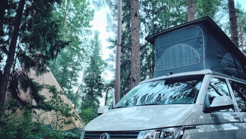 BLINKIE  – VOLKSWAGEN - CALIFORNIA BEACH 2021