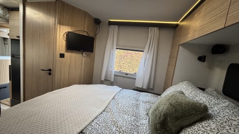Brand NEW 2025 4 berth Pilote Motorhome 
