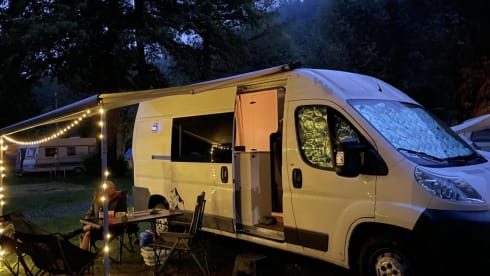 Ruimteschip I – 4p 🚐 Last minute☀️5 dagen €475 | Superfijne en comfortabele 4p 